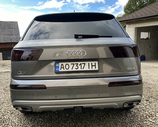 Ауди Ку 7 2016 в Тячеве на Automoto.ua Серый Ауди Ку 7, объемом двигателя 3 л и пробегом 217 тыс. км за 27500 $, фото 5 на Automoto.ua