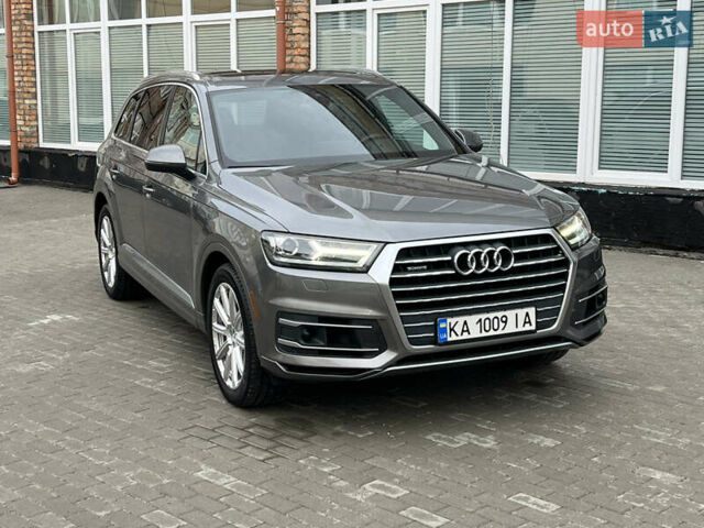 Ауди Ку 7 2016 в Киеве на Automoto.ua Серый Ауди Ку 7, объемом двигателя 3 л и пробегом 124 тыс. км за 25700 $, фото 2 на Automoto.ua