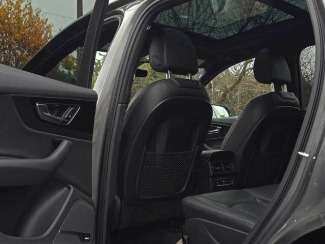 Серый Ауди Ку 7, объемом двигателя 3 л и пробегом 169 тыс. км за 26299 $, фото 6 на Automoto.ua