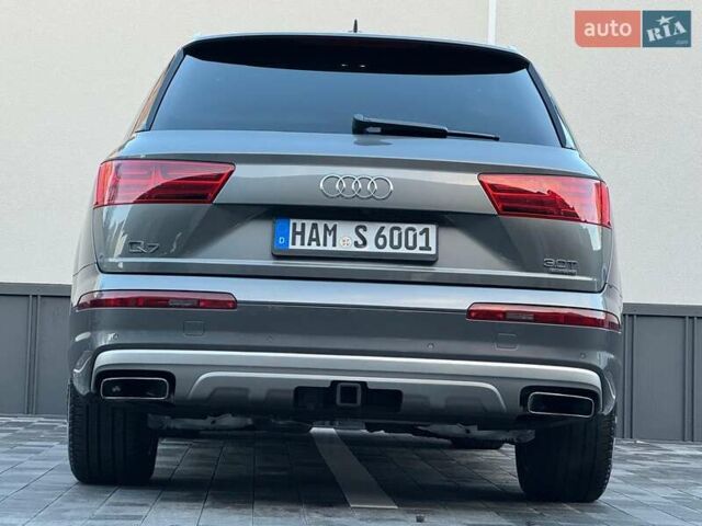 Сірий Ауді Ку 7, об'ємом двигуна 3 л та пробігом 216 тис. км за 21900 $, фото 13 на Automoto.ua