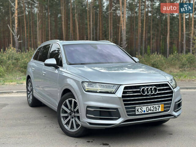 Серый Ауди Ку 7, объемом двигателя 2.97 л и пробегом 279 тыс. км за 34900 $, фото 2 на Automoto.ua