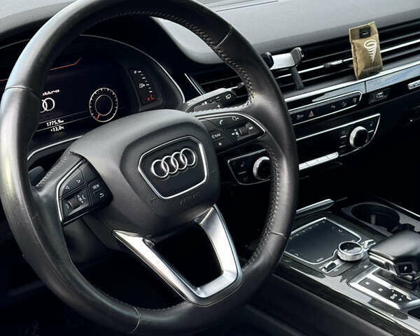 Сірий Ауді Ку 7, об'ємом двигуна 3 л та пробігом 147 тис. км за 26999 $, фото 13 на Automoto.ua