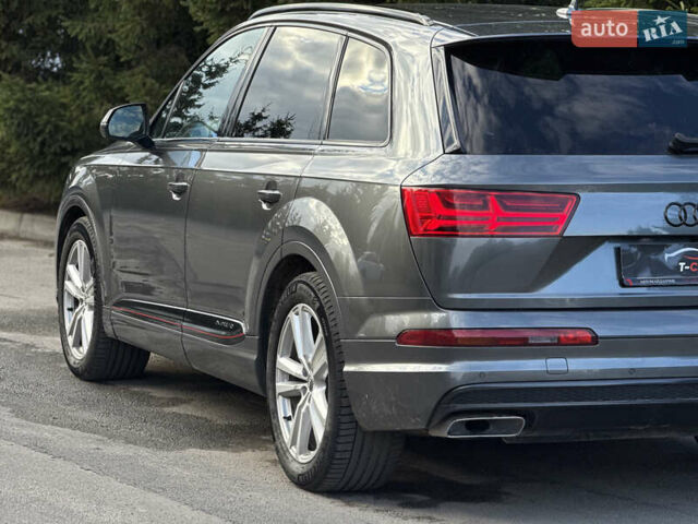 Ауді Ку 7 2016 у Тернополі на Automoto.ua Сірий Ауді Ку 7, об'ємом двигуна 3 л та пробігом 302 тис. км за 34900 $, фото 14 на Automoto.ua