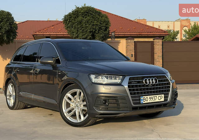 Серый Ауди Ку 7, объемом двигателя 2.97 л и пробегом 266 тыс. км за 39000 $, фото 17 на Automoto.ua