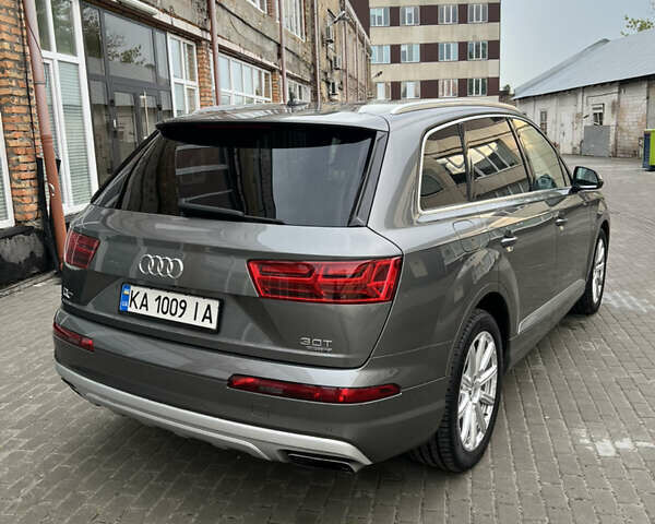 Ауди Ку 7 2016 в Киеве на Automoto.ua Серый Ауди Ку 7, объемом двигателя 3 л и пробегом 124 тыс. км за 25700 $, фото 4 на Automoto.ua