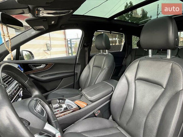 Серый Ауди Ку 7, объемом двигателя 3 л и пробегом 220 тыс. км за 29999 $, фото 21 на Automoto.ua