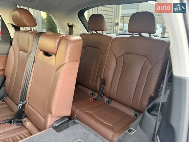 Серый Ауди Ку 7, объемом двигателя 3 л и пробегом 148 тыс. км за 30000 $, фото 19 на Automoto.ua