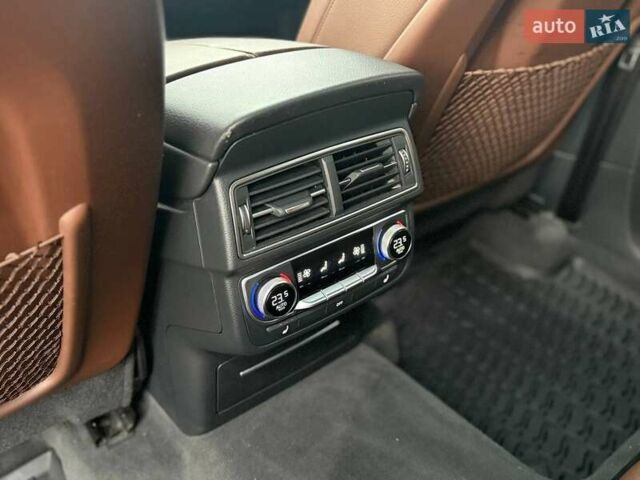 Серый Ауди Ку 7, объемом двигателя 3 л и пробегом 148 тыс. км за 30000 $, фото 20 на Automoto.ua