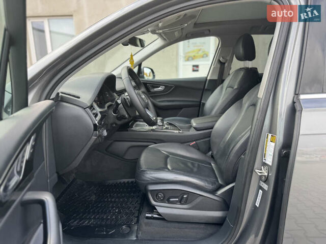 Сірий Ауді Ку 7, об'ємом двигуна 3 л та пробігом 181 тис. км за 23800 $, фото 19 на Automoto.ua