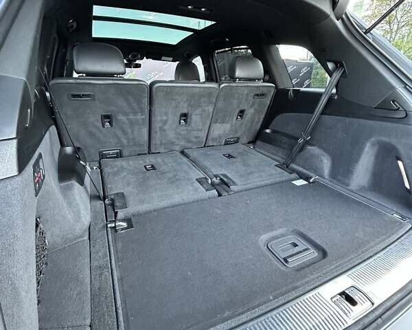 Серый Ауди Ку 7, объемом двигателя 3 л и пробегом 153 тыс. км за 28000 $, фото 37 на Automoto.ua