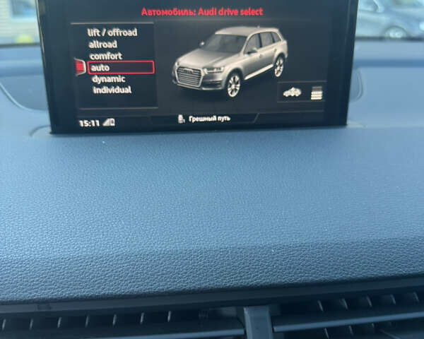 Ауди Ку 7 2016 в Житомире на Automoto.ua Серый Ауди Ку 7, объемом двигателя 3 л и пробегом 211 тыс. км за 30700 $, фото 11 на Automoto.ua