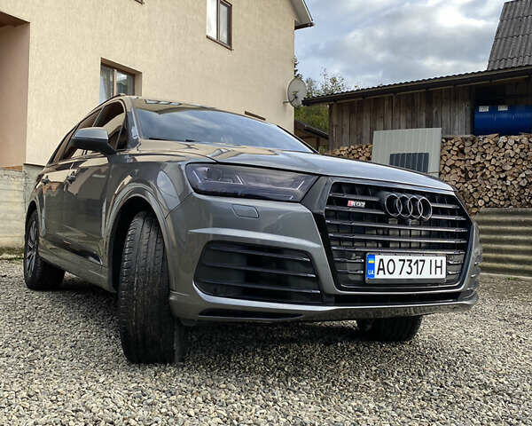 Ауди Ку 7 2016 в Тячеве на Automoto.ua Серый Ауди Ку 7, объемом двигателя 3 л и пробегом 217 тыс. км за 27500 $, фото 3 на Automoto.ua