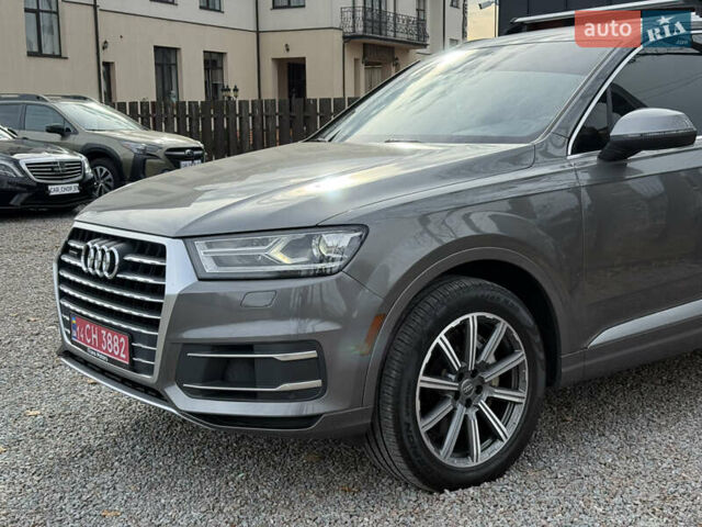 Серый Ауди Ку 7, объемом двигателя 3 л и пробегом 173 тыс. км за 21950 $, фото 2 на Automoto.ua