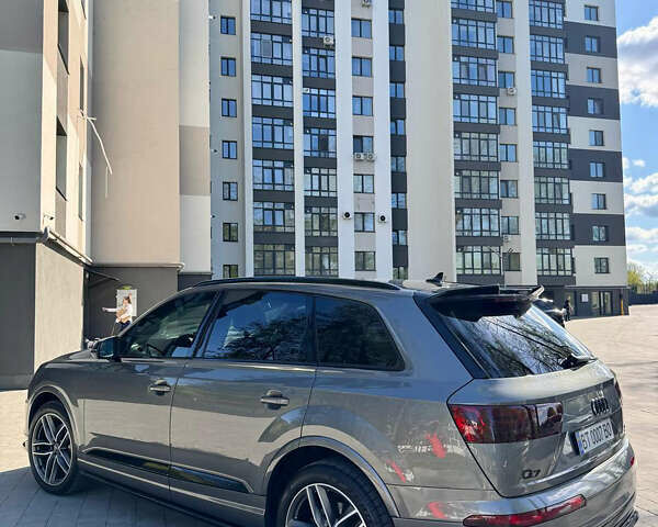 Ауди Ку 7 2016 в Ивано-Франковске на Automoto.ua Серый Ауди Ку 7, объемом двигателя 3 л и пробегом 172 тыс. км за 34000 $, фото 3 на Automoto.ua