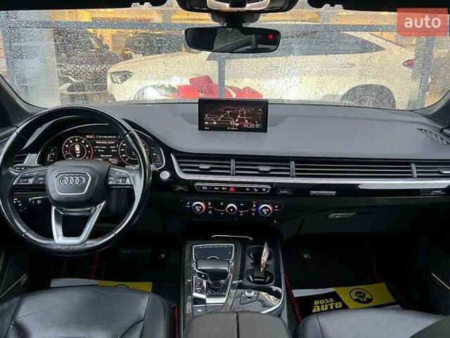 Ауди Ку 7 2016 в Ивано-Франковске на Automoto.ua Серый Ауди Ку 7, объемом двигателя 3 л и пробегом 142 тыс. км за 27400 $, фото 14 на Automoto.ua