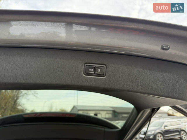 Серый Ауди Ку 7, объемом двигателя 3 л и пробегом 173 тыс. км за 21950 $, фото 19 на Automoto.ua