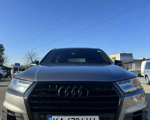 Сірий Ауді Ку 7, об'ємом двигуна 3 л та пробігом 187 тис. км за 21999 $, фото 14 на Automoto.ua