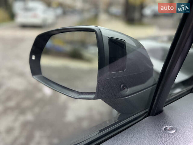 Серый Ауди Ку 7, объемом двигателя 3 л и пробегом 151 тыс. км за 29900 $, фото 43 на Automoto.ua