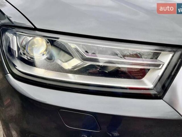 Серый Ауди Ку 7, объемом двигателя 2.97 л и пробегом 219 тыс. км за 36999 $, фото 19 на Automoto.ua