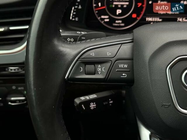 Ауди Ку 7 2016 в Мукачеве на Automoto.ua Серый Ауди Ку 7, объемом двигателя 3 л и пробегом 194 тыс. км за 28900 $, фото 46 на Automoto.ua