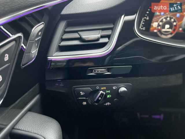 Серый Ауди Ку 7, объемом двигателя 3 л и пробегом 151 тыс. км за 29900 $, фото 41 на Automoto.ua