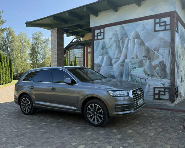 Сірий Ауді Ку 7, об'ємом двигуна 3 л та пробігом 212 тис. км за 24999 $, фото 1 на Automoto.ua