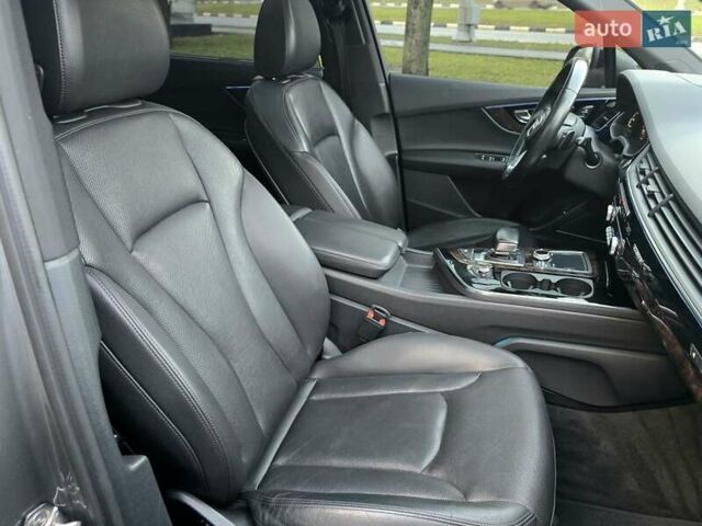 Серый Ауди Ку 7, объемом двигателя 3 л и пробегом 230 тыс. км за 23600 $, фото 37 на Automoto.ua