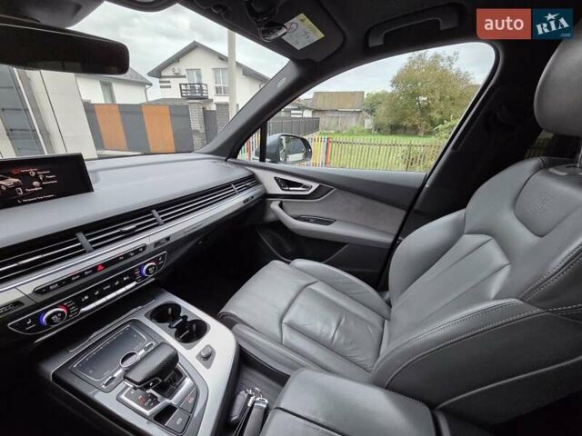 Серый Ауди Ку 7, объемом двигателя 2.97 л и пробегом 281 тыс. км за 35500 $, фото 16 на Automoto.ua