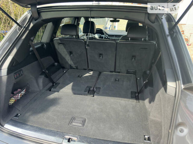 Серый Ауди Ку 7, объемом двигателя 2 л и пробегом 95 тыс. км за 31500 $, фото 12 на Automoto.ua