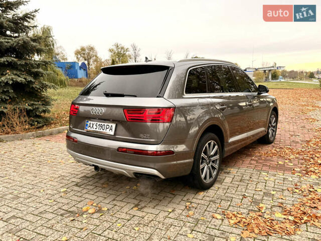 Серый Ауди Ку 7, объемом двигателя 3 л и пробегом 224 тыс. км за 23900 $, фото 24 на Automoto.ua