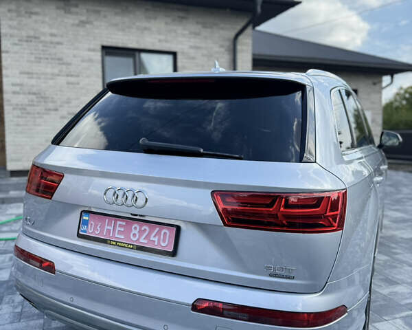 Серый Ауди Ку 7, объемом двигателя 3 л и пробегом 200 тыс. км за 23500 $, фото 7 на Automoto.ua