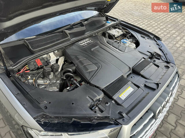 Сірий Ауді Ку 7, об'ємом двигуна 3 л та пробігом 181 тис. км за 23800 $, фото 51 на Automoto.ua