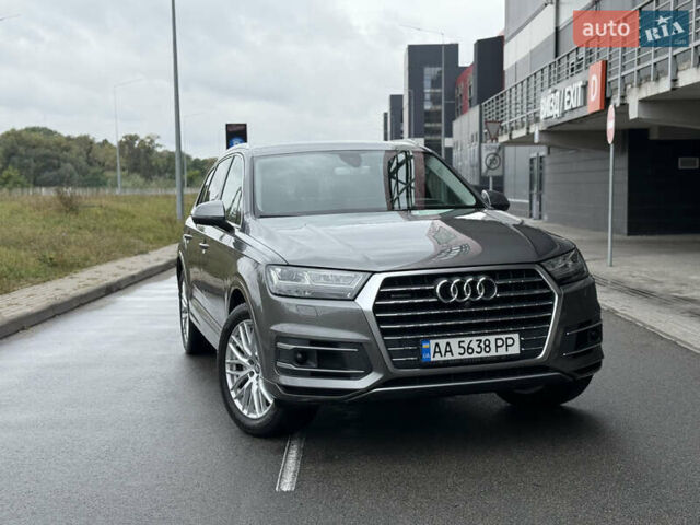 Сірий Ауді Ку 7, об'ємом двигуна 3 л та пробігом 128 тис. км за 32000 $, фото 1 на Automoto.ua