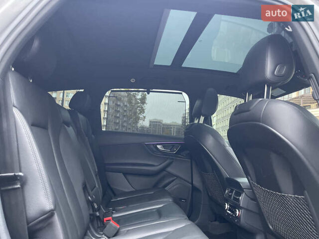 Серый Ауди Ку 7, объемом двигателя 3 л и пробегом 151 тыс. км за 29900 $, фото 32 на Automoto.ua