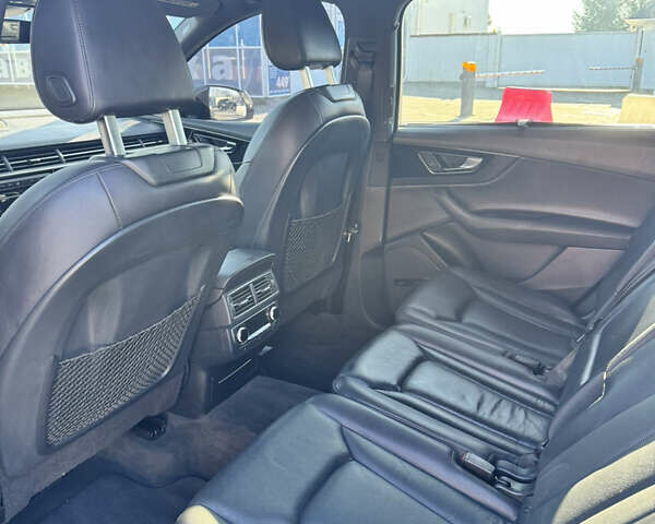 Сірий Ауді Ку 7, об'ємом двигуна 3 л та пробігом 187 тис. км за 21999 $, фото 27 на Automoto.ua