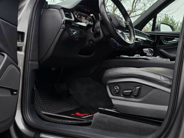 Серый Ауди Ку 7, объемом двигателя 3 л и пробегом 169 тыс. км за 26299 $, фото 12 на Automoto.ua