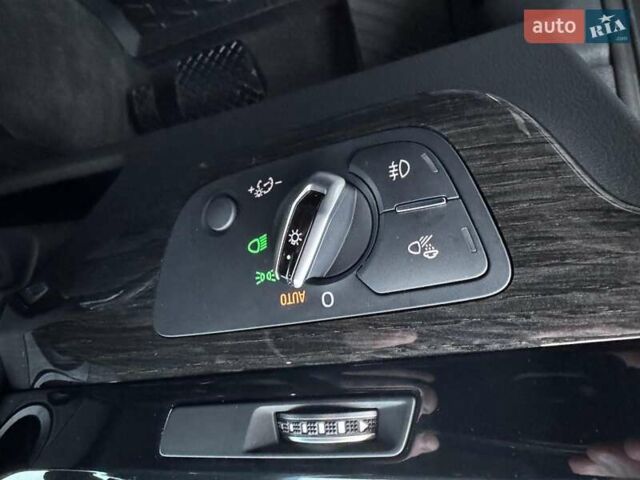 Сірий Ауді Ку 7, об'ємом двигуна 3 л та пробігом 216 тис. км за 21900 $, фото 40 на Automoto.ua