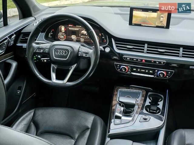 Серый Ауди Ку 7, объемом двигателя 3 л и пробегом 230 тыс. км за 23500 $, фото 32 на Automoto.ua