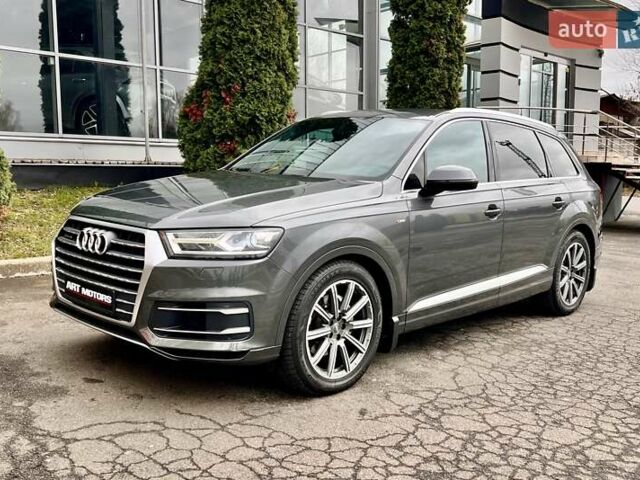 Серый Ауди Ку 7, объемом двигателя 2.97 л и пробегом 219 тыс. км за 36999 $, фото 6 на Automoto.ua