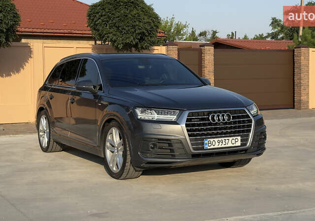 Серый Ауди Ку 7, объемом двигателя 2.97 л и пробегом 266 тыс. км за 39000 $, фото 10 на Automoto.ua