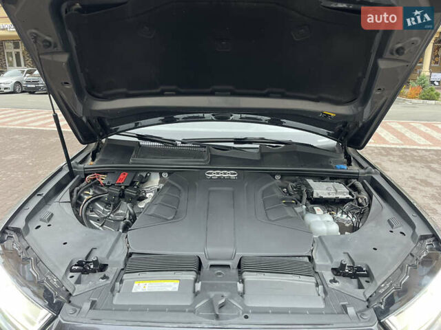 Серый Ауди Ку 7, объемом двигателя 3 л и пробегом 151 тыс. км за 29900 $, фото 46 на Automoto.ua