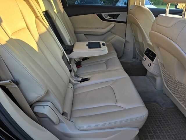 Сірий Ауді Ку 7, об'ємом двигуна 3 л та пробігом 79 тис. км за 29500 $, фото 12 на Automoto.ua