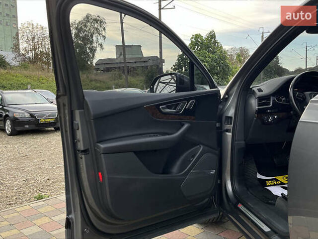 Серый Ауди Ку 7, объемом двигателя 3 л и пробегом 220 тыс. км за 29999 $, фото 9 на Automoto.ua