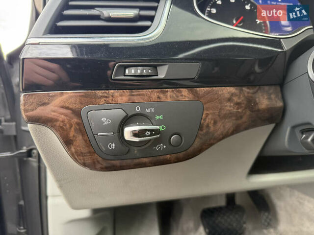 Серый Ауди Ку 7, объемом двигателя 3 л и пробегом 173 тыс. км за 21950 $, фото 42 на Automoto.ua