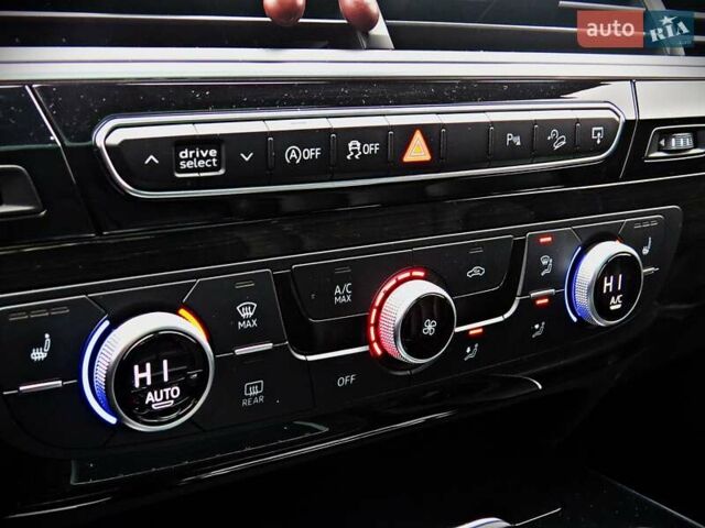 Сірий Ауді Ку 7, об'ємом двигуна 3 л та пробігом 184 тис. км за 26800 $, фото 16 на Automoto.ua