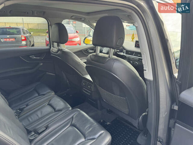 Сірий Ауді Ку 7, об'ємом двигуна 3 л та пробігом 181 тис. км за 23800 $, фото 43 на Automoto.ua