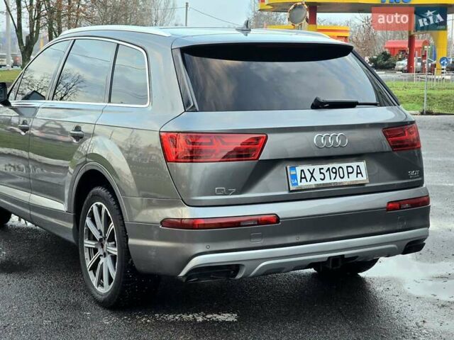 Серый Ауди Ку 7, объемом двигателя 3 л и пробегом 230 тыс. км за 24500 $, фото 6 на Automoto.ua