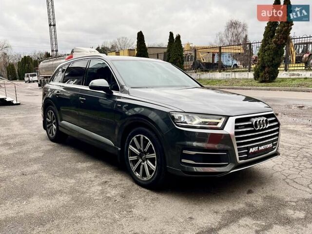 Серый Ауди Ку 7, объемом двигателя 2.97 л и пробегом 219 тыс. км за 36999 $, фото 8 на Automoto.ua