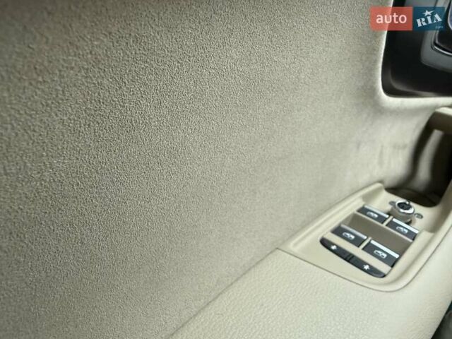 Сірий Ауді Ку 7, об'ємом двигуна 2.97 л та пробігом 211 тис. км за 39333 $, фото 27 на Automoto.ua