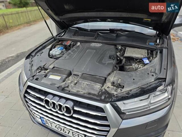 Серый Ауди Ку 7, объемом двигателя 2.97 л и пробегом 281 тыс. км за 35500 $, фото 9 на Automoto.ua